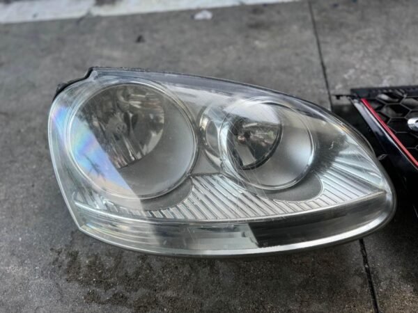 Juego Original de Parrilla y Luces para Volkswagen Jetta/Bora GLI (2006-2010) - Image 3